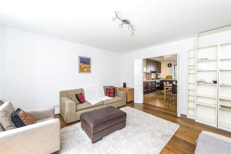 2 bedroom flat, Chapter Street, London SW1P