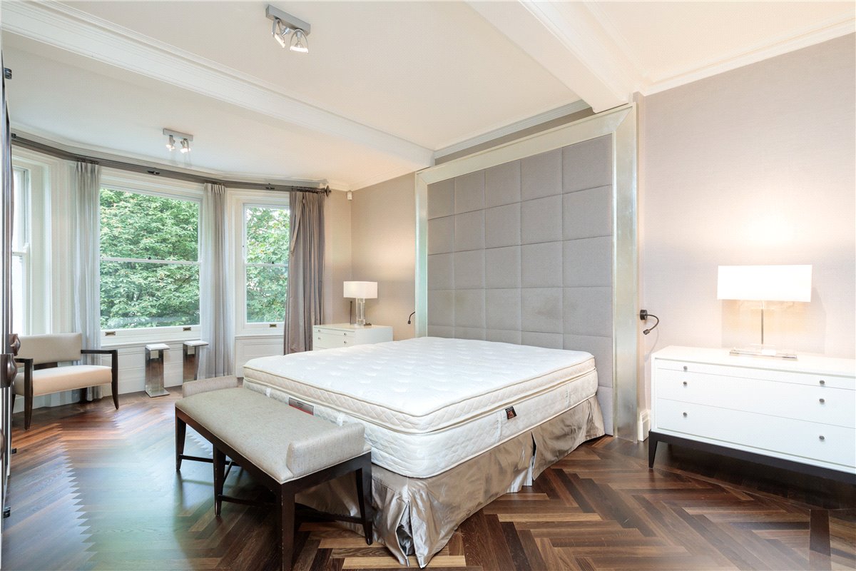 5 bedroom house, Montagu Square, London W1H - Available
