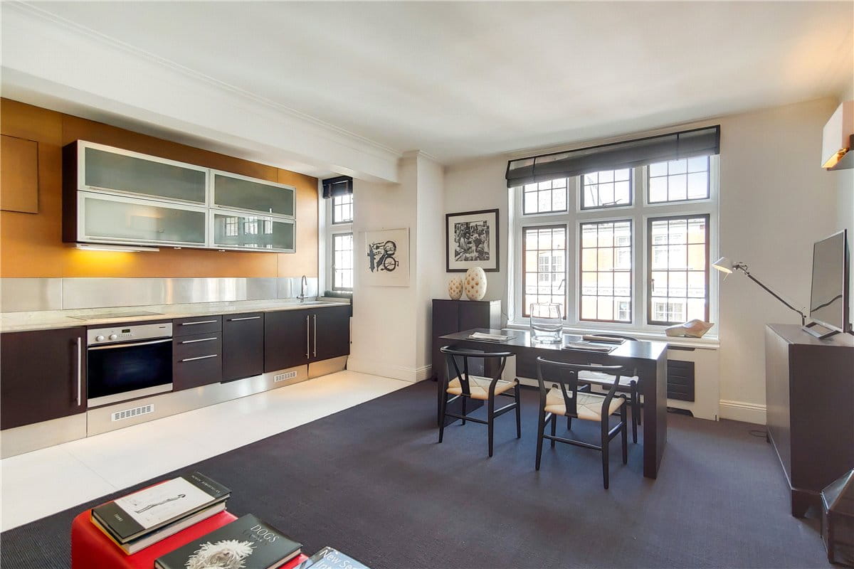 1 bedroom flat, Weymouth Street, Marylebone W1G - Available