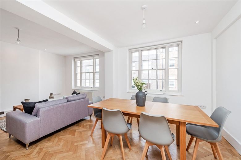2 bedroom flat, Wimpole Street, Marylebone W1G - Available