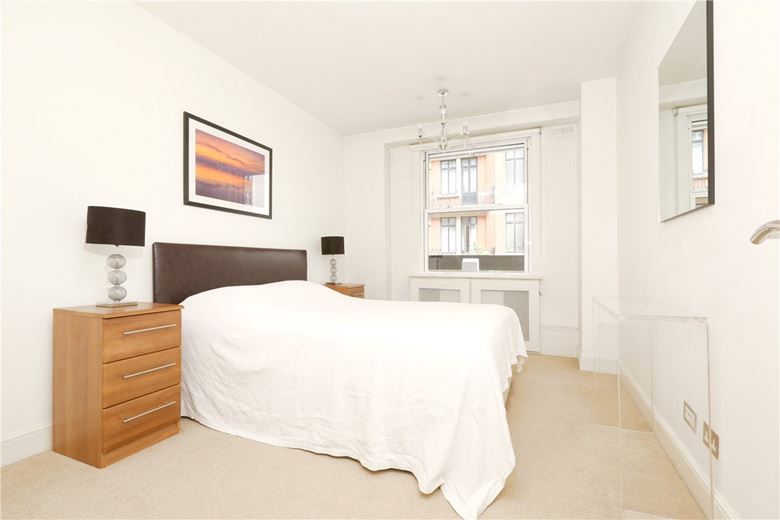 2 bedroom flat, Weymouth Street, Marylebone W1W - Available