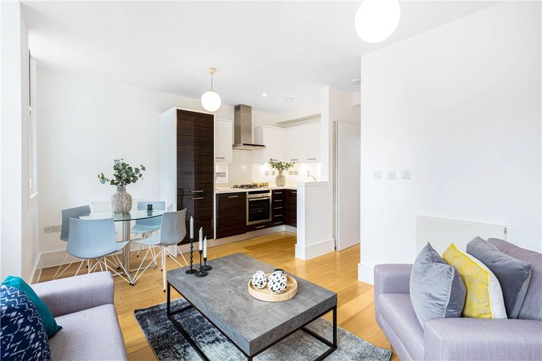 1 bedroom flat, New Cavendish Street, Marylebone W1G - Available