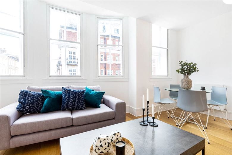 1 bedroom flat, New Cavendish Street, Marylebone W1G - Available