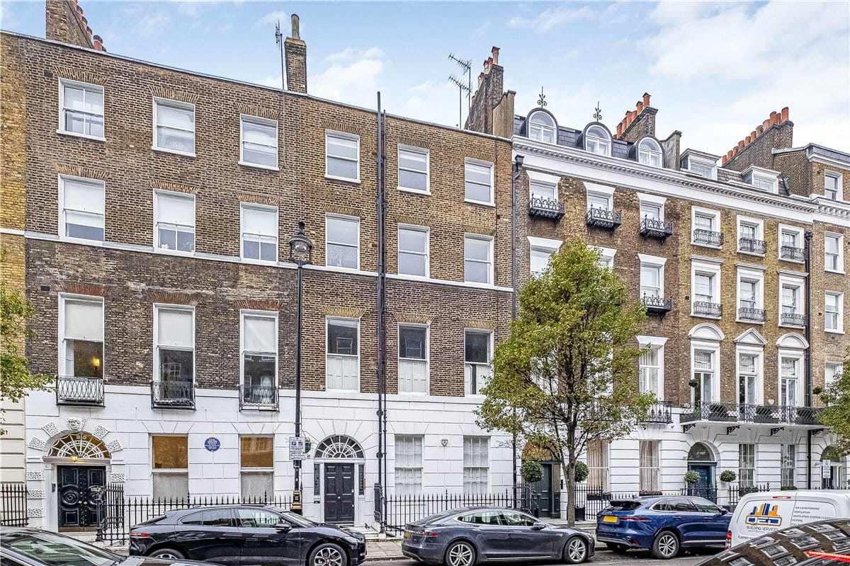 2 bedroom flat, Upper Wimpole Street, London W1G - Available