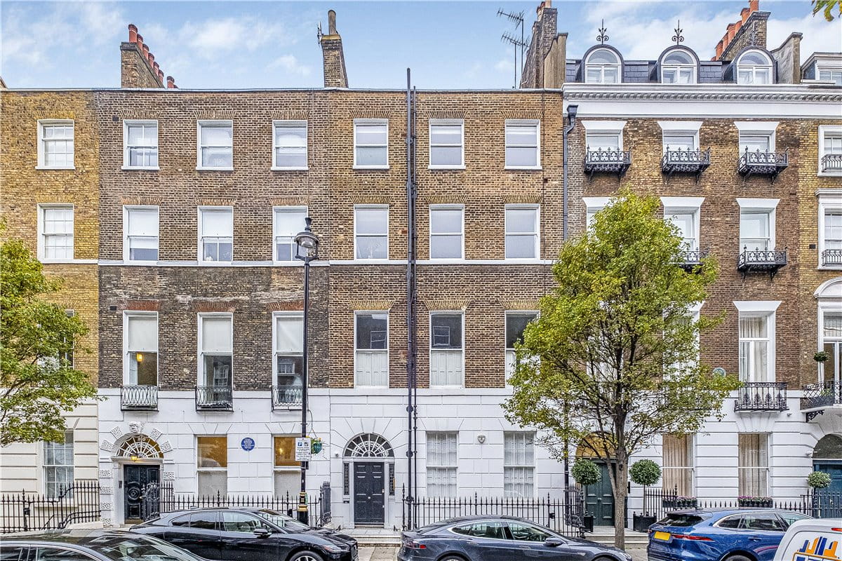 2 bedroom flat, Upper Wimpole Street, London W1G - Available