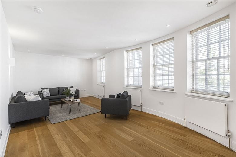3 bedroom maisonette, Devonshire Street, Marylebone W1G - Let Agreed