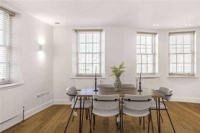 3 bedroom maisonette, Devonshire Street, Marylebone W1G - Let Agreed