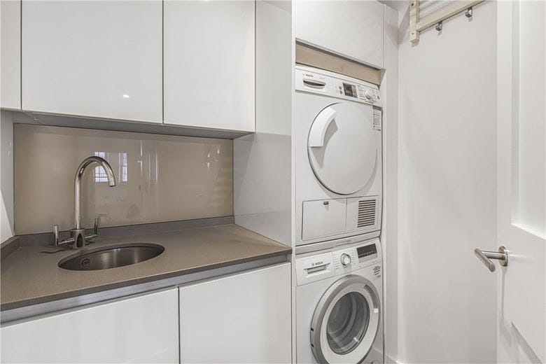 3 bedroom maisonette, Devonshire Street, Marylebone W1G - Let Agreed