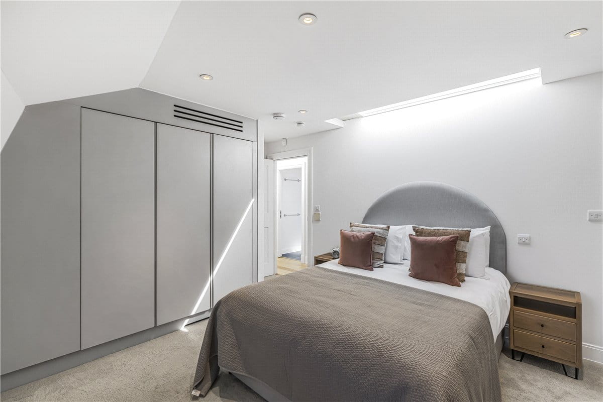 3 bedroom maisonette, Devonshire Street, Marylebone W1G - Let Agreed