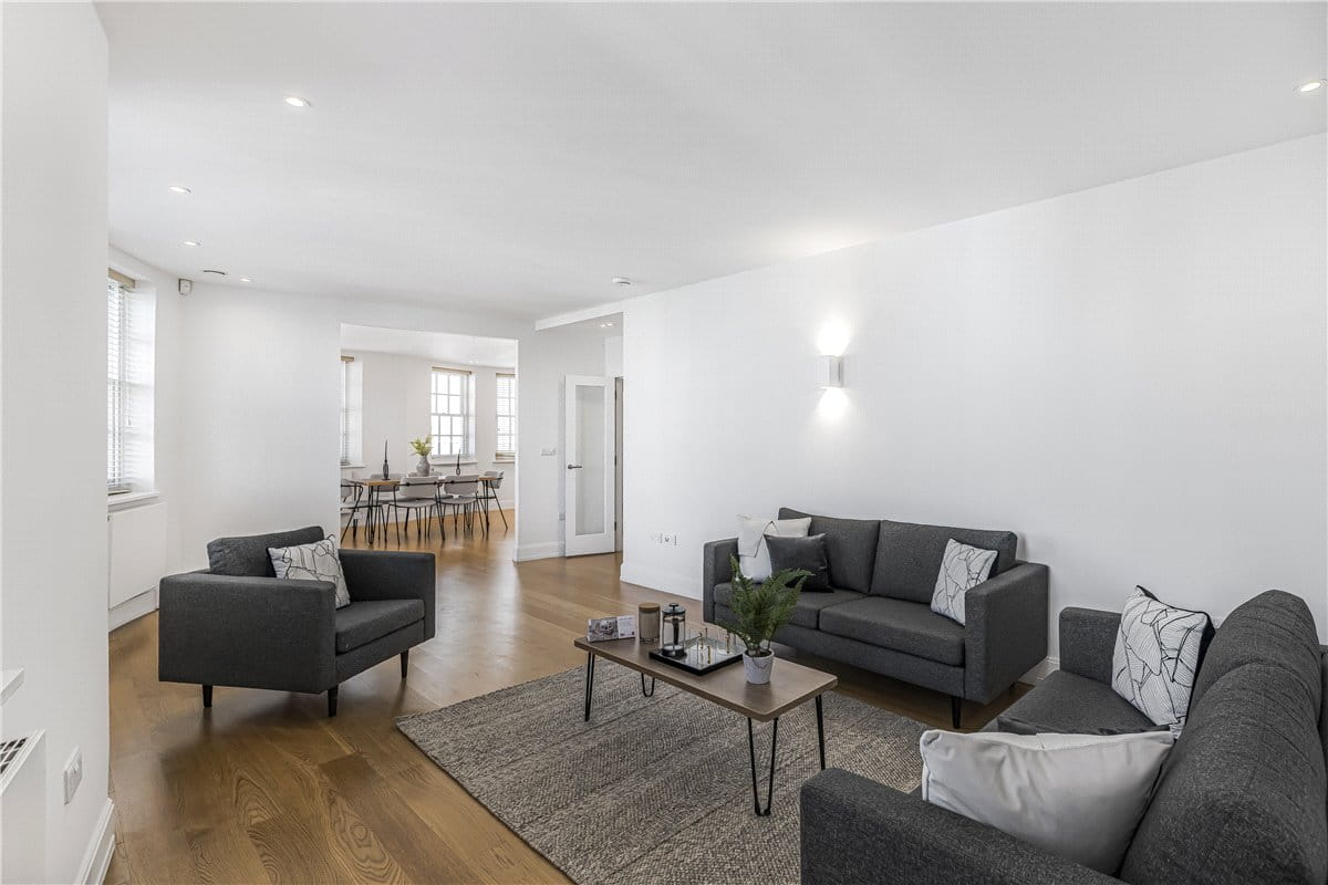 3 bedroom maisonette, Devonshire Street, Marylebone W1G - Let Agreed