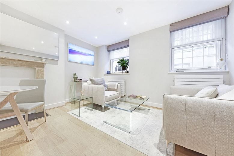 2 bedroom flat, Gloucester Place, Marylebone W1U - Available