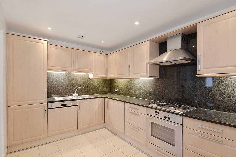 3 bedroom flat, Great Cumberland Place, Marylebone W1H - Available