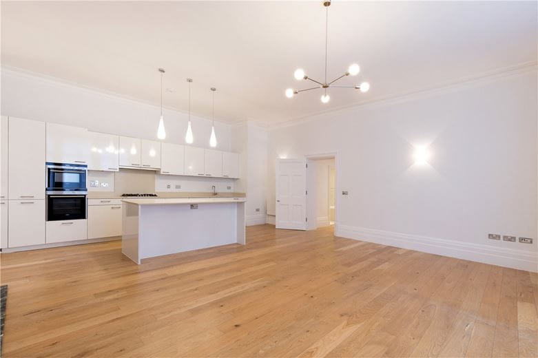2 bedroom flat, Montagu Square, Marylebone W1H - Let Agreed