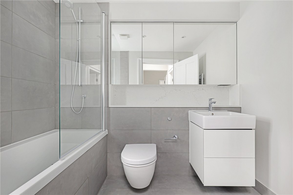3 bedroom flat, Montagu Place, Marylebone W1H - Let Agreed
