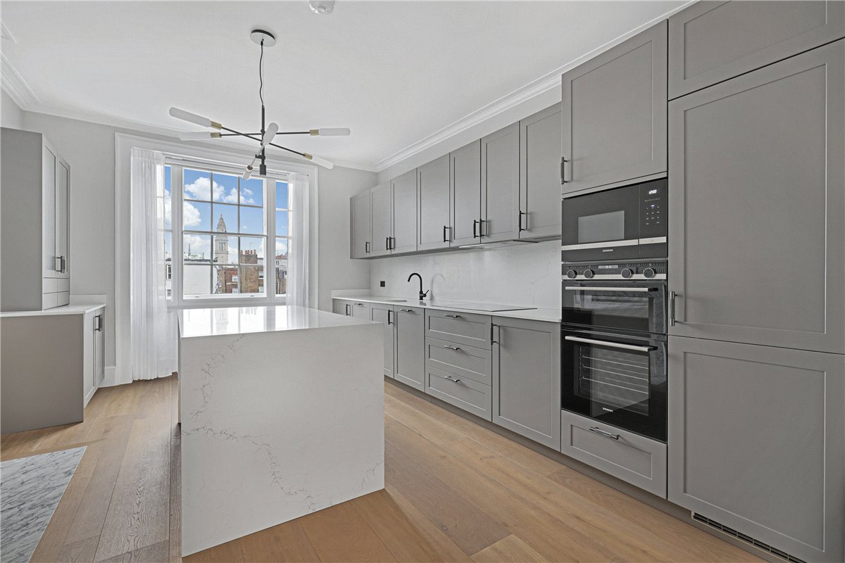 3 bedroom flat, Montagu Place, Marylebone W1H - Let Agreed