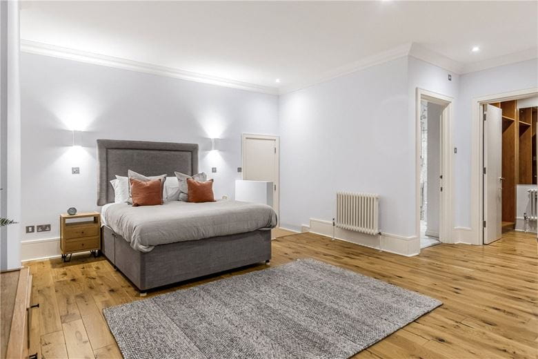 2 bedroom flat, Devonshire Place, Marylebone W1G - Let Agreed
