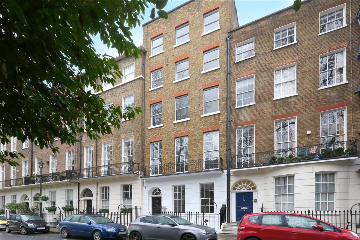 1 bedroom flat, Montagu Square, Marylebone W1H - Available