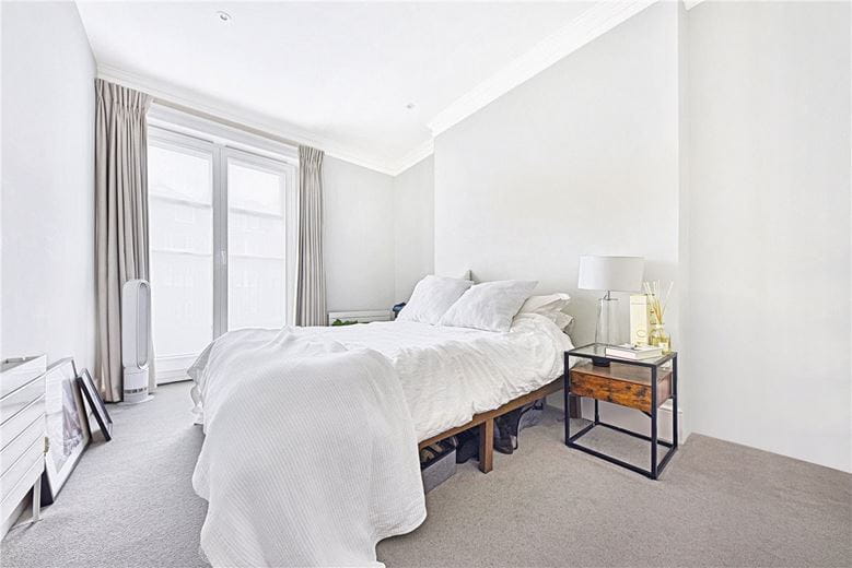 1 bedroom flat, Gloucester Place, Marylebone W1U - Let Agreed
