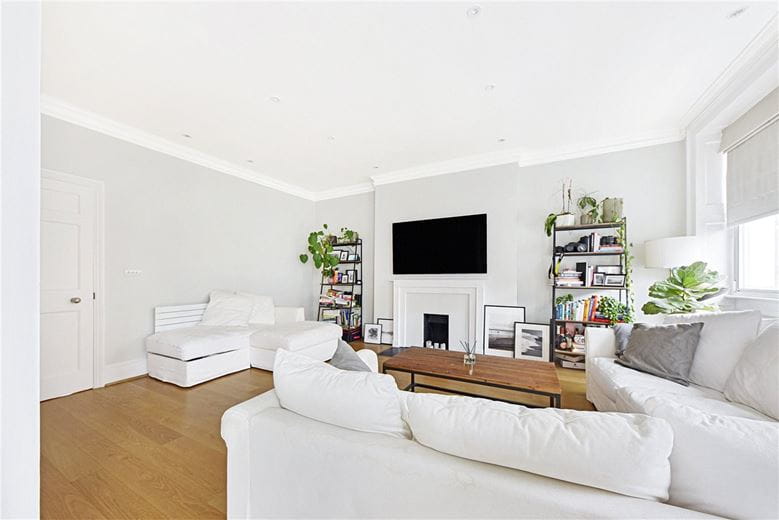 1 bedroom flat, Gloucester Place, Marylebone W1U - Let Agreed