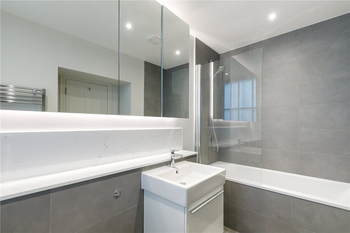 3 bedroom flat, Bryanston Square, Marylebone W1H - Available