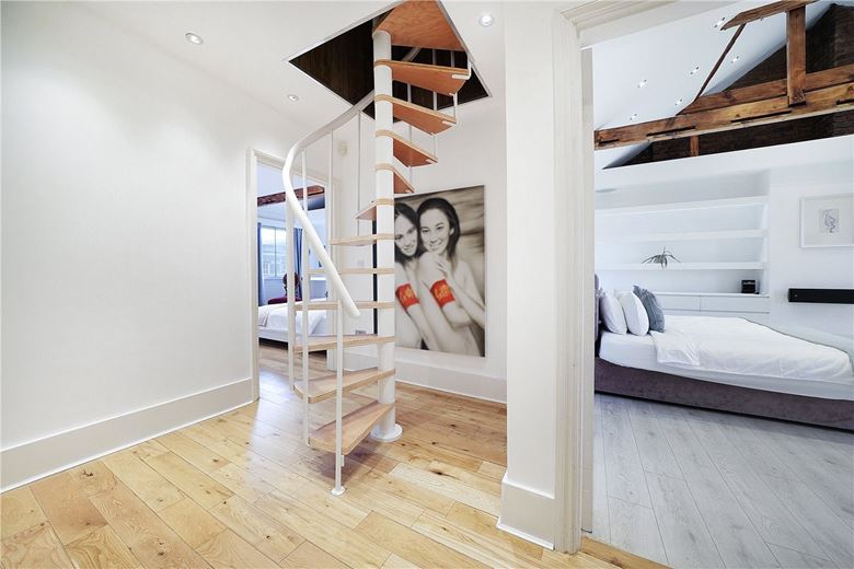 8 bedroom house, Devonshire Place, Marylebone W1G - Available