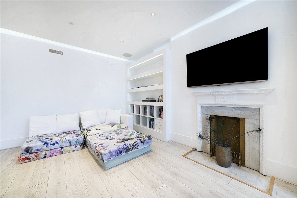 8 bedroom house, Devonshire Place, Marylebone W1G - Available