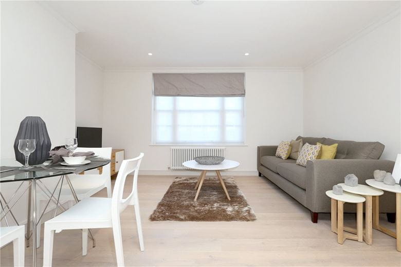 1 bedroom flat, Upper Berkeley Street, Marylebone W1H - Under Offer