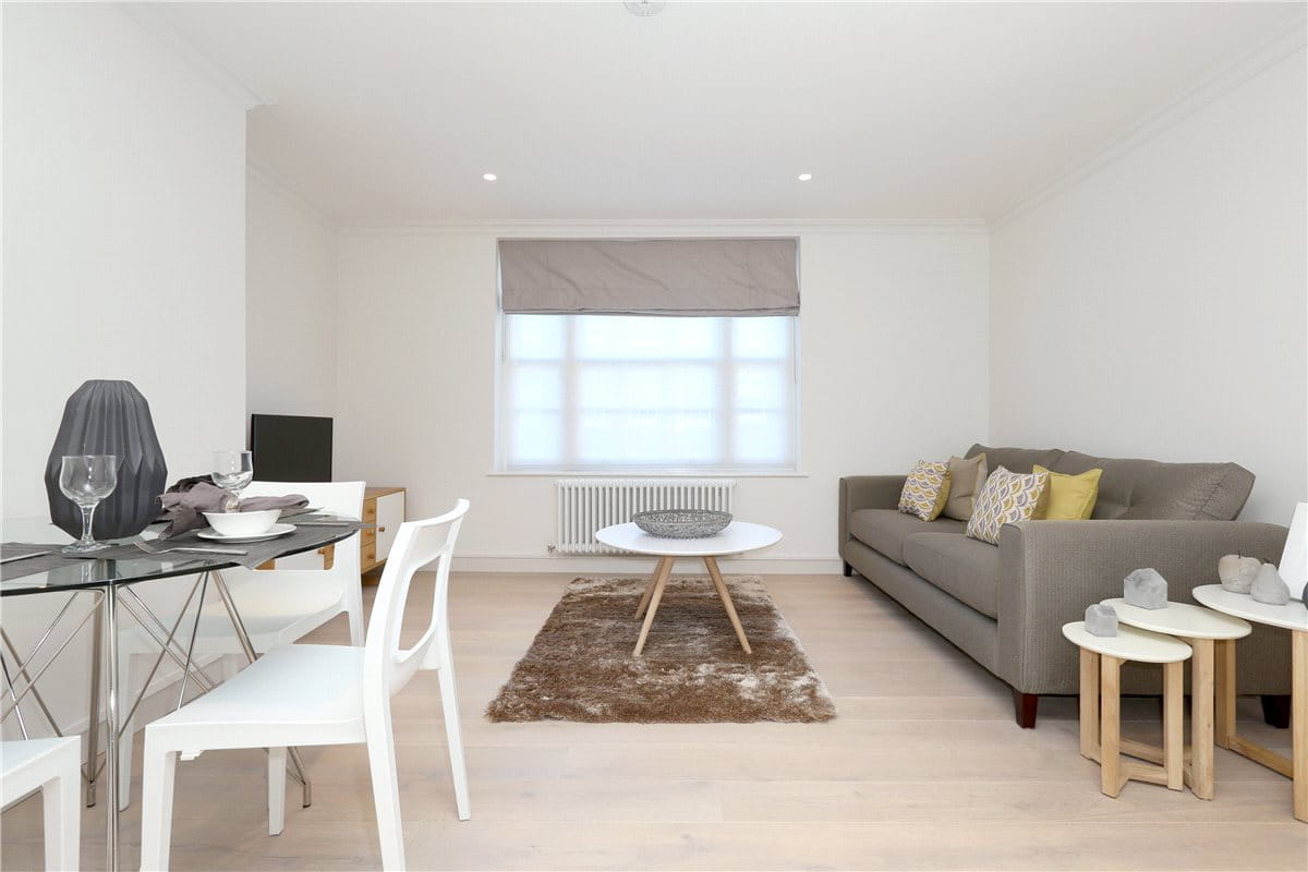 1 bedroom flat, Upper Berkeley Street, Marylebone W1H - Under Offer