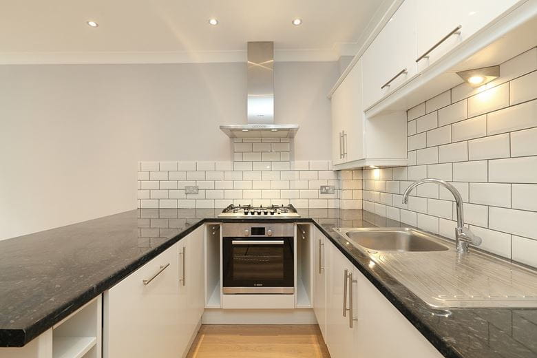 2 bedroom house, Gloucester Place Mews, Marylebone W1U - Available