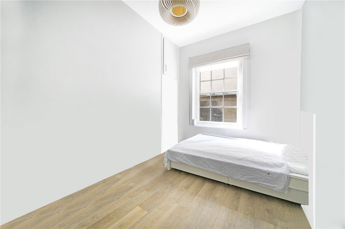  bedroom flat, Upper Berkeley Street, Marylebone W1H - Let Agreed
