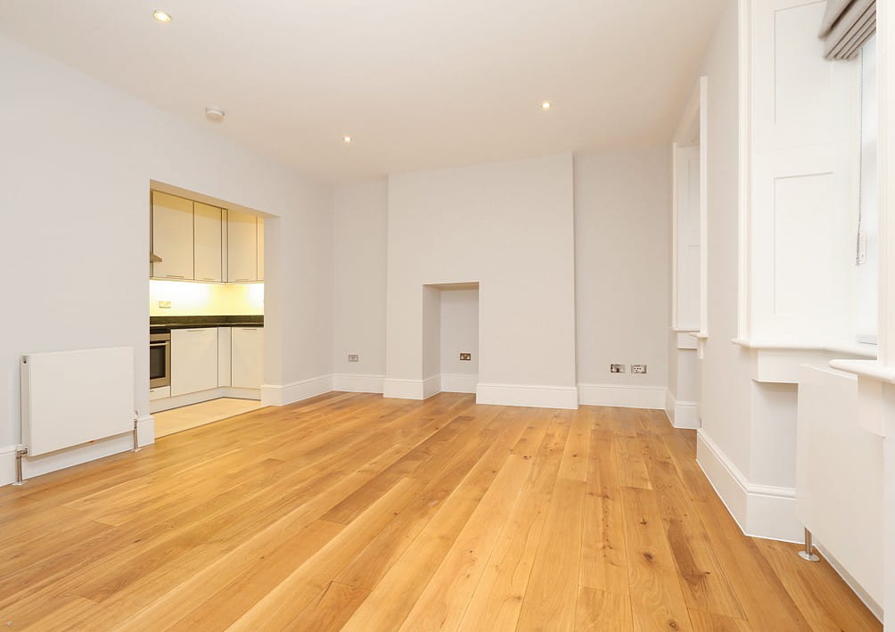 1 bedroom flat, Manchester Street, Marylebone W1U - Under Offer