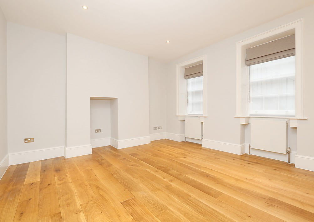 1 bedroom flat, Manchester Street, Marylebone W1U - Under Offer
