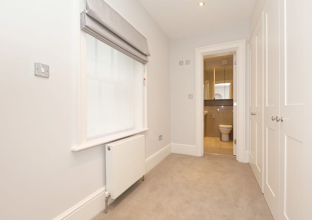 1 bedroom flat, Manchester Street, Marylebone W1U - Under Offer