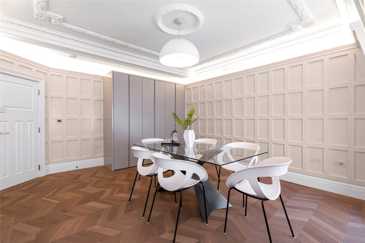 3 bedroom flat, Weymouth Street, Marylebone W1G - Available