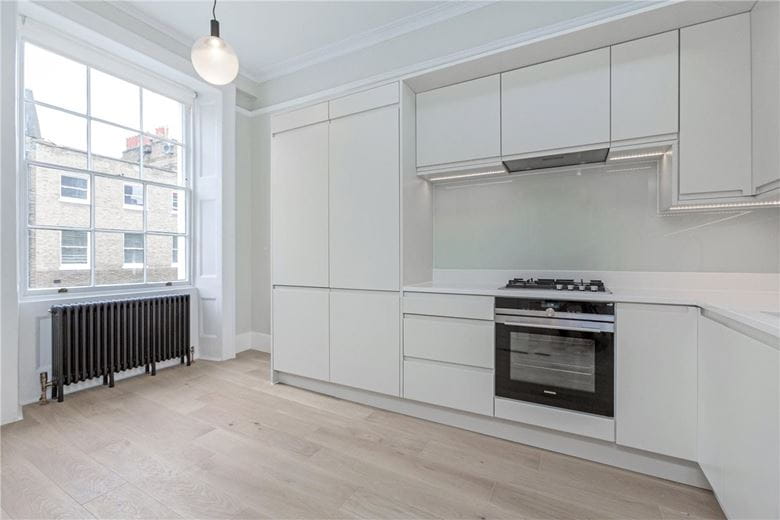 1 bedroom flat, Harley Street, Marylebone W1G - Available