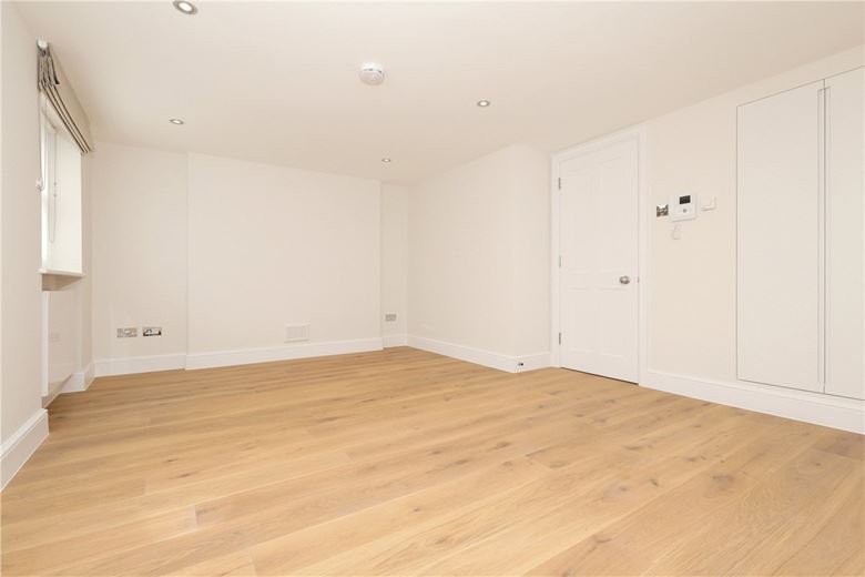  bedroom flat, Crawford Street, Marylebone W1H - Available
