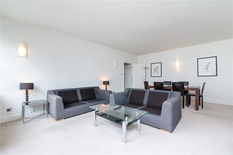 3 bedroom flat, Weymouth Street, Fitzrovia W1W - Available