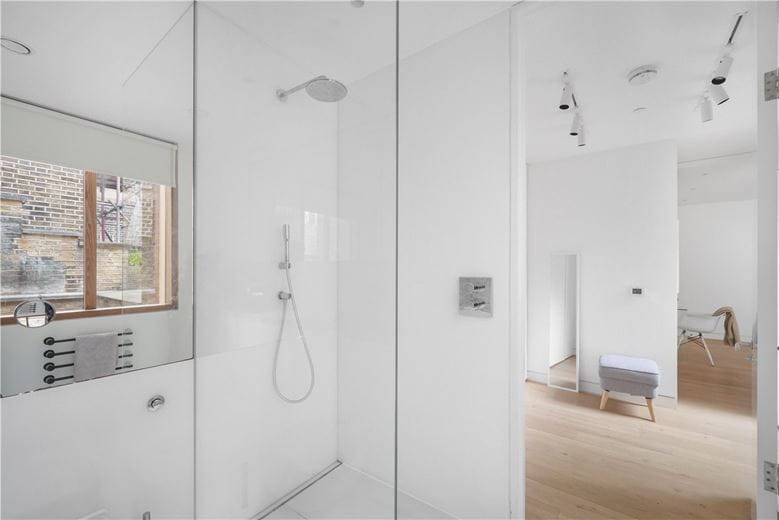 3 bedroom house, Bingham Place, London W1U - Available