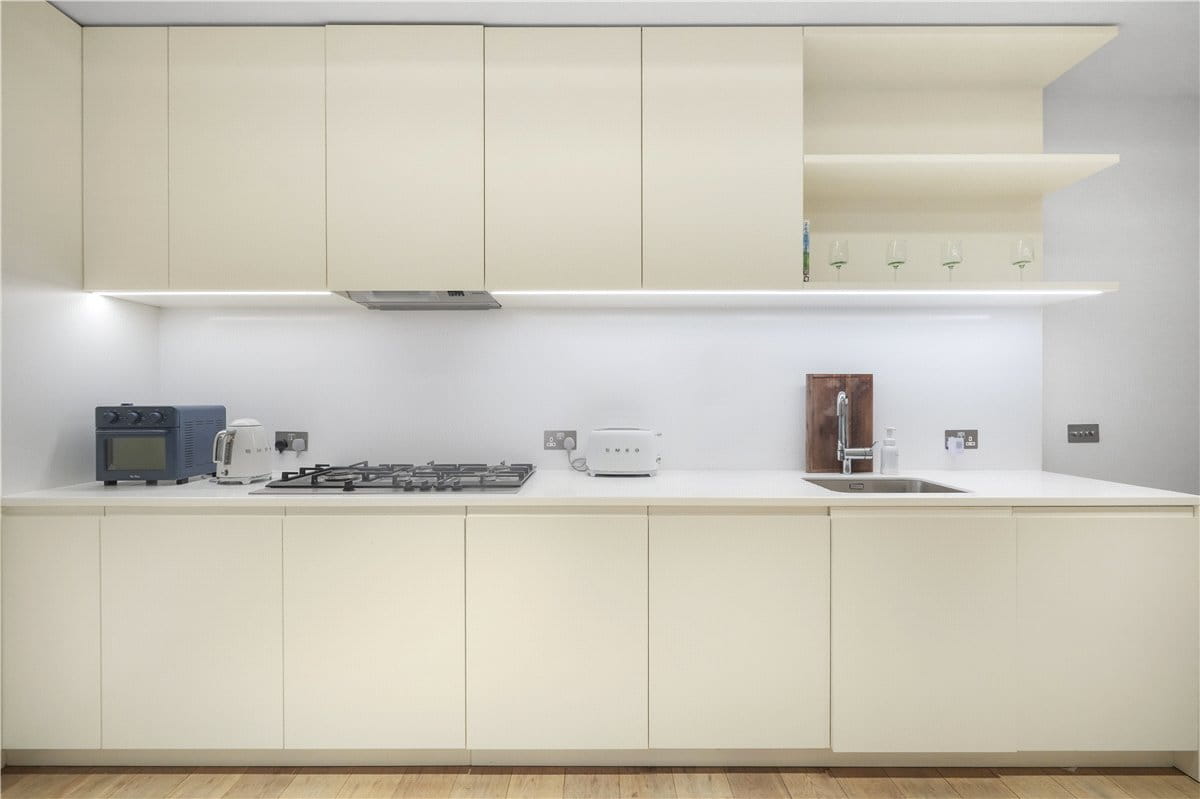 3 bedroom house, Bingham Place, London W1U - Available