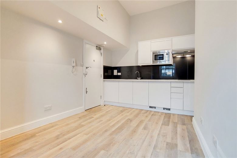  bedroom flat, Upper Berkeley Street, Marylebone W1H - Available