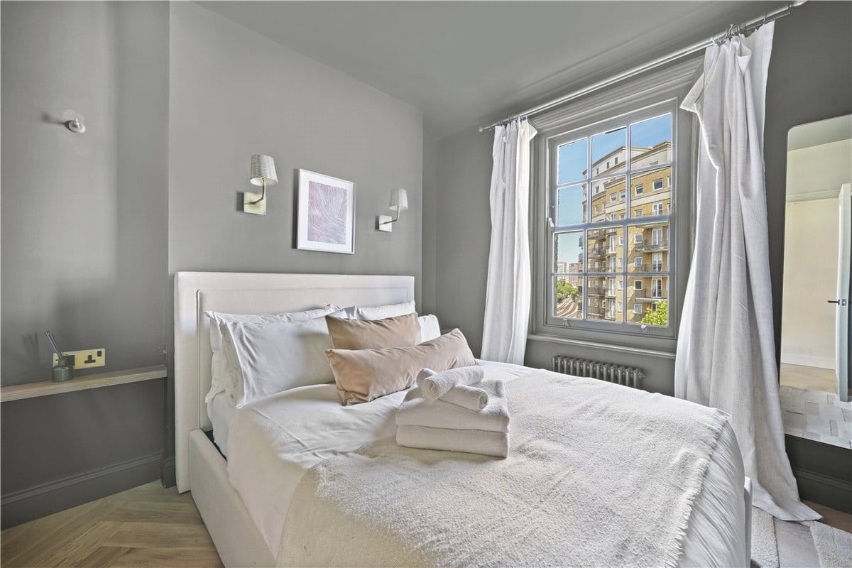 2 bedroom flat, Taunton Place, London NW1 - Let Agreed