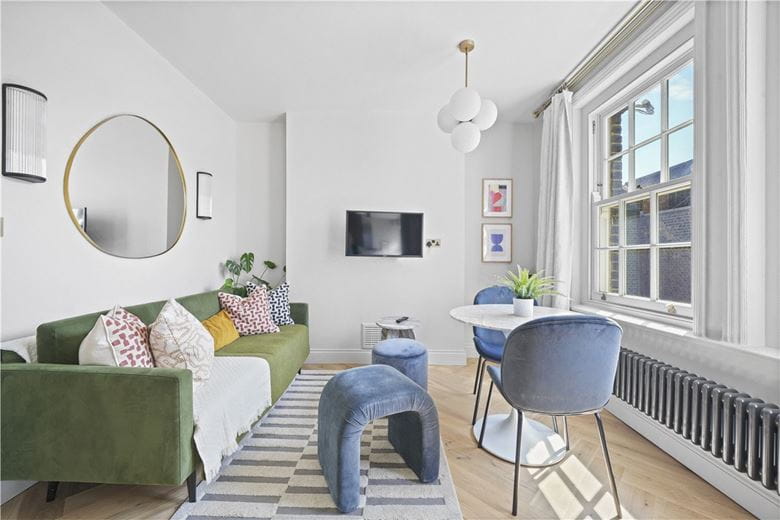 2 bedroom flat, Taunton Place, London NW1 - Let Agreed