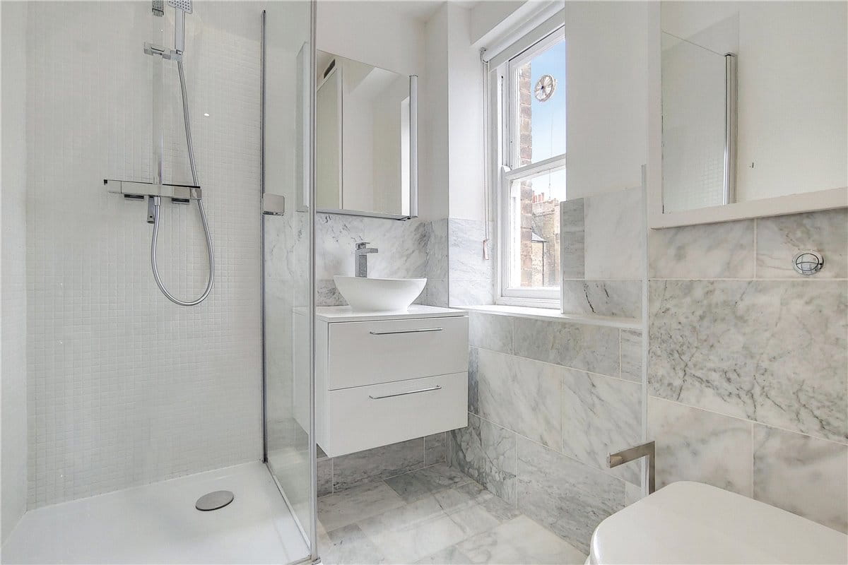 1 bedroom flat, New Cavendish Street, Marylebone W1G - Available