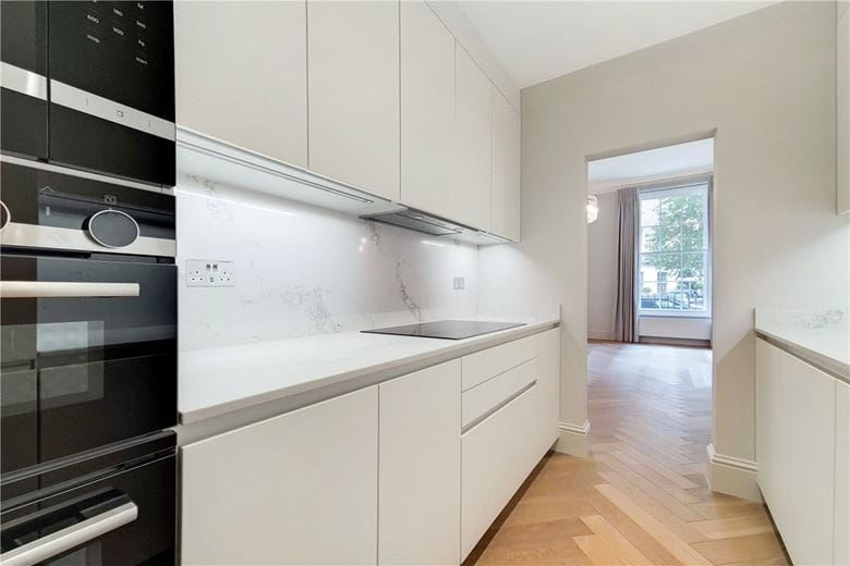 1 bedroom flat, Great Cumberland Place, Marylebone W1H - Available