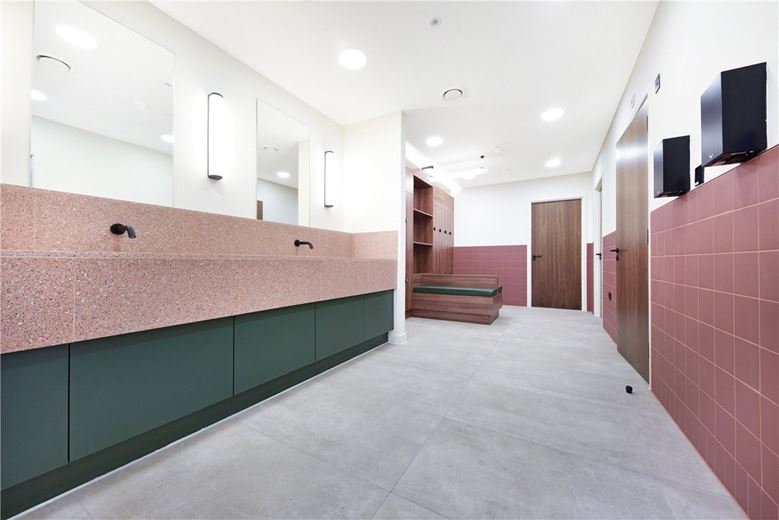 1 bedroom flat, Heartwell Avenue, London E16 - Let Agreed