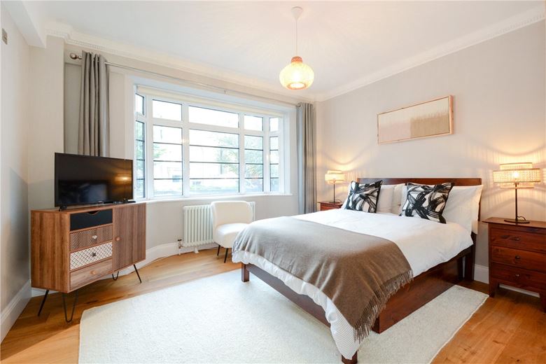 2 bedroom flat, Stourcliffe Close, Stourcliffe Street W1H - Available