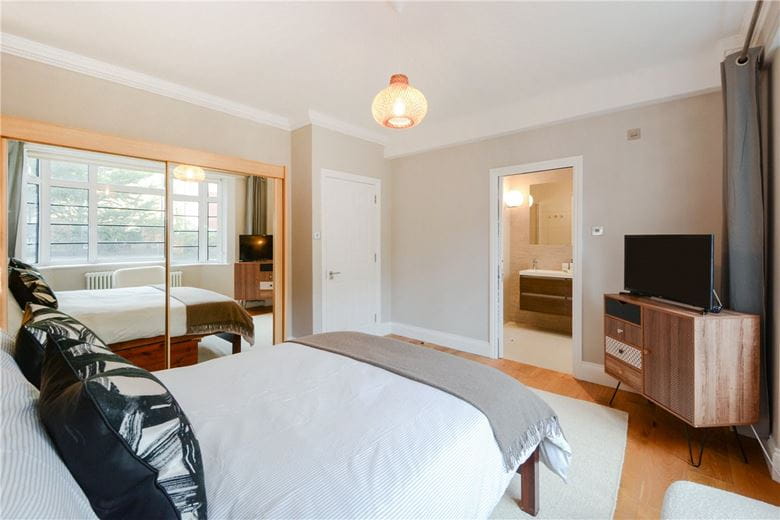 2 bedroom flat, Stourcliffe Close, Stourcliffe Street W1H - Available