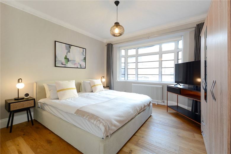 2 bedroom flat, Stourcliffe Close, Stourcliffe Street W1H - Available