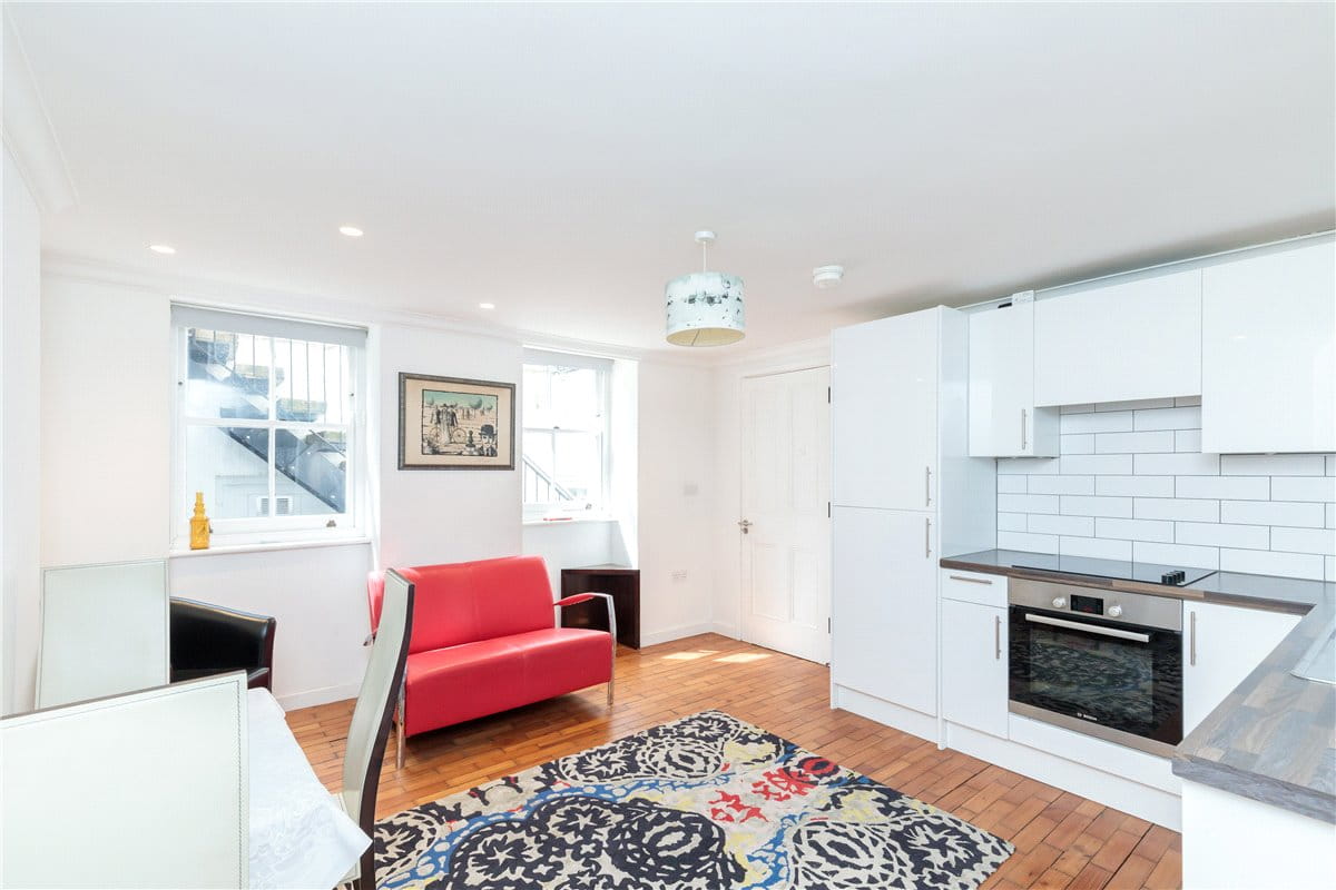 1 bedroom flat, Nottingham Street, London W1U