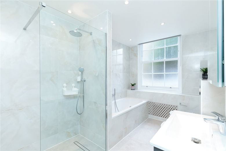 4 bedroom flat, Bryanston Court, George Street W1H - Available